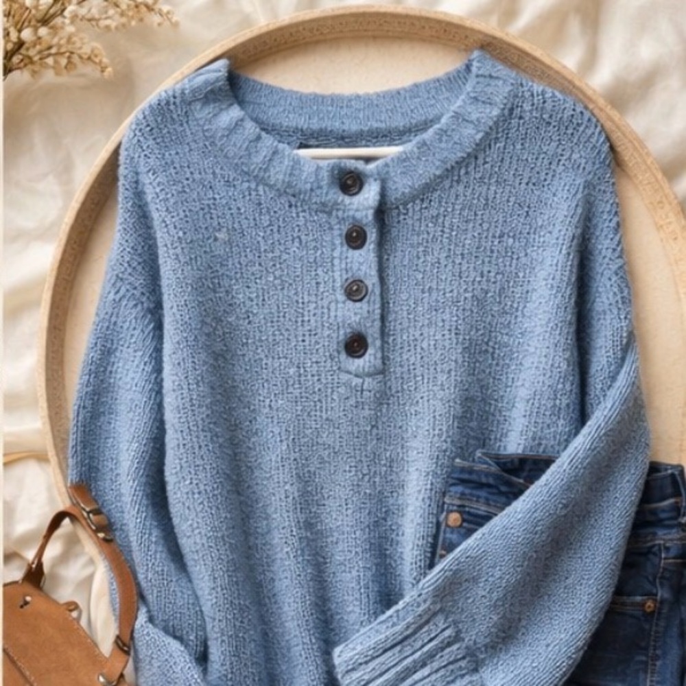 American Eagle XS Blue Henley Sweater Soft Knit Button Front Cozy Pullover Top